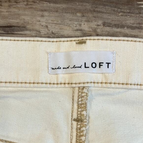 NWOT LOFT Off White High Rise Button Fly Skinny Leg Jeans Size 10 - Picture 4 of 10